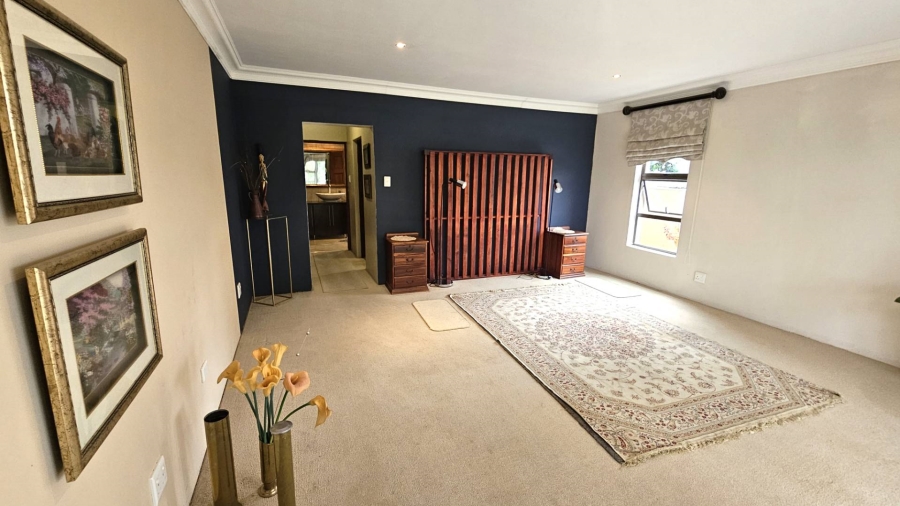 4 Bedroom Property for Sale in Birdwood Estate North West